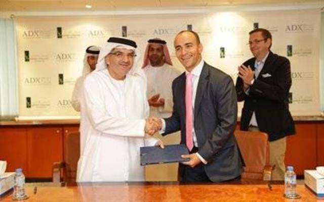 "سوق أبوظبي" يوقع اتفاقية مع "الهلال الأخضر" لتنظيم العمومية