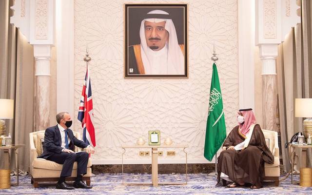 ولي العهد السعودي يبحث العلاقات الثنائية مع وزير الخارجية البريطاني