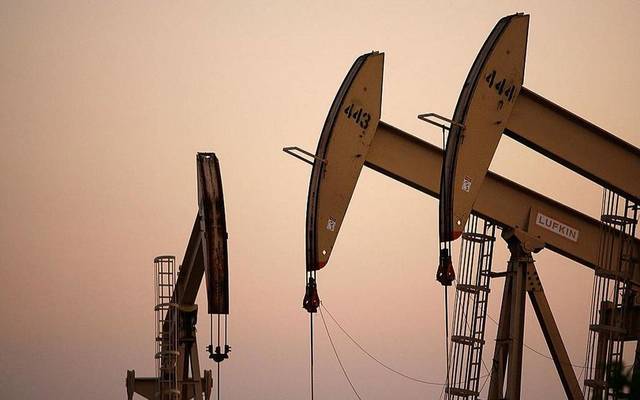 الشركات الأمريكية تُضيف 12 منصة للتنقيب عن النفط