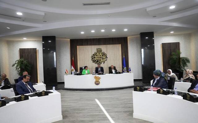 مصر تطلق ثاني مراحل الخطة العاجلة للسكان