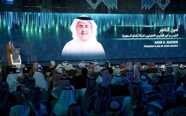 الرئيس وكبير الإداريين التنفيذيين لشركة أرامكو السعودية على هامش مؤتمر الأحساء