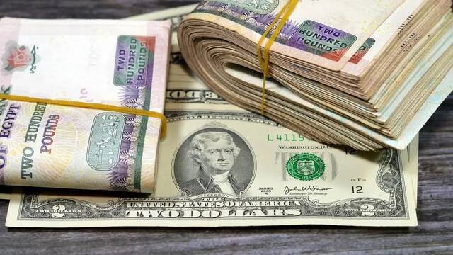 فئات نقدية مصرية مقابل الدولار الأمريكي