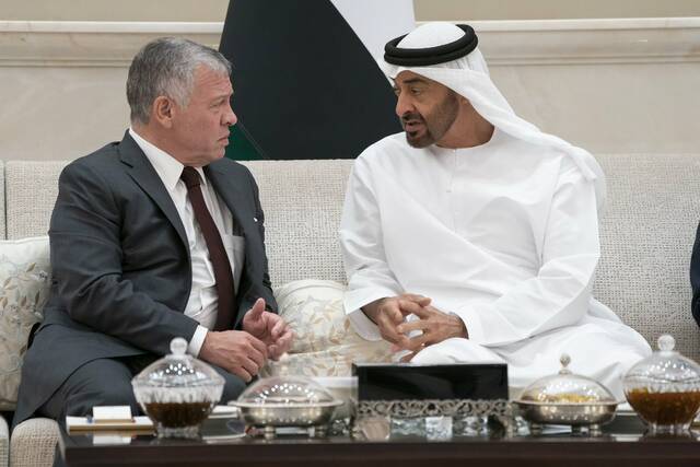الشيخ محمد بن زايد آل نهيان رئيس دولة الإمارات والملك عبدالله الثاني ملك المملكة الأردنية ـ أرشيفية