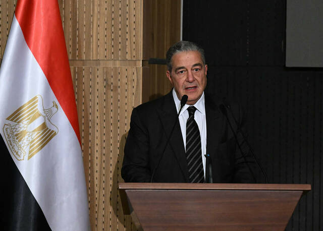 ياسين منصور