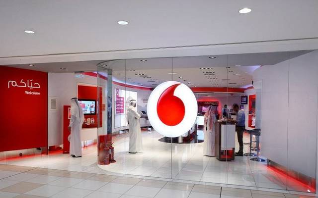 فودافون العالمية تعلن إتمام بيع حصتها في وحدة قطر
