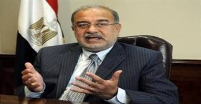 مصر تبدأ استيراد الغاز المسال مارس القادم