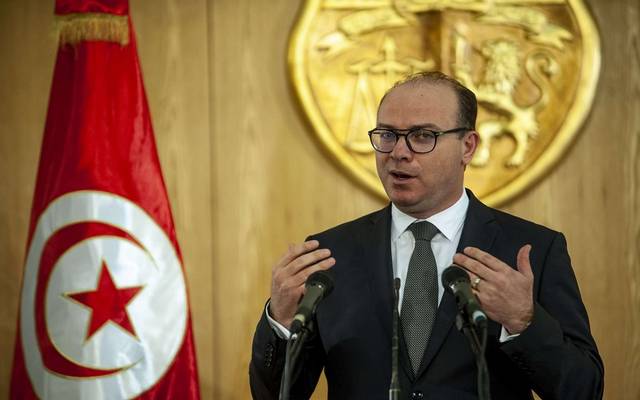 رسمياً.. رئيس الحكومة التونسية يتقدم باستقالته