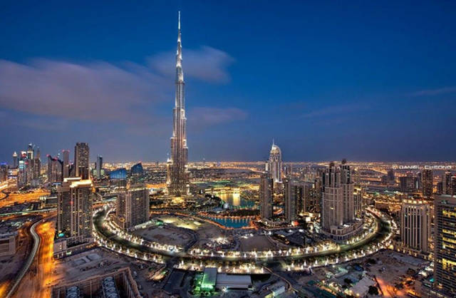 توقعات تبعث بالأمل للاقتصاد الإماراتي رغم التحديات