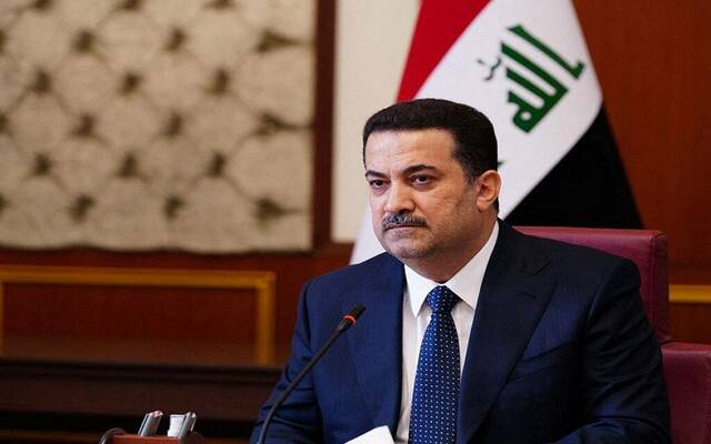 رئيس الوزراء العراقي يوجّه بتسهيل دخول التجار إلى منصة التحويل الإلكتروني