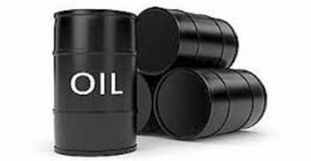 وزارة النفط: هبوط صادرات الخام العراقي في مارس إلى 2.39 مليون برميل