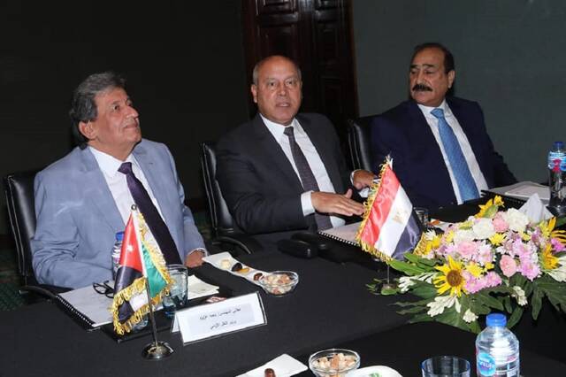 وزراء النقل في مصر والعراق والأردن خلال الجمعية العمومية لشركة الجسر العربي للملاحة