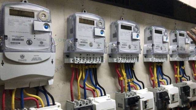 توزيع الكهرباء الأردنية توقع اتفاقية لتوريد عدادات ذكية