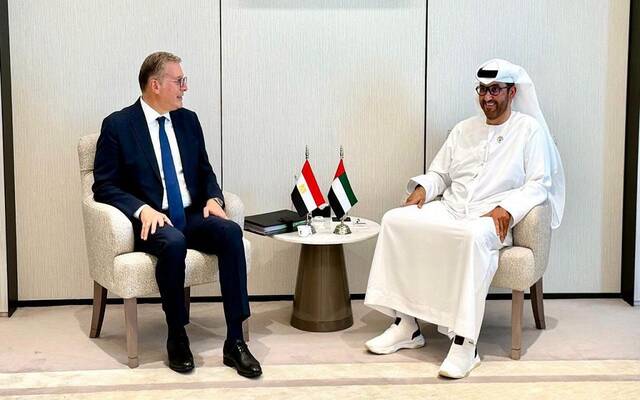 المهندس كريم بدوي وزير البترول والثروة المعدنية و الدكتور سلطان الجابر وزير الصناعة والتكنولوجيا المتقدمة بدولة الإمارات والعضو المنتدب والرئيس التنفيذي لمجموعة "أدنوك"