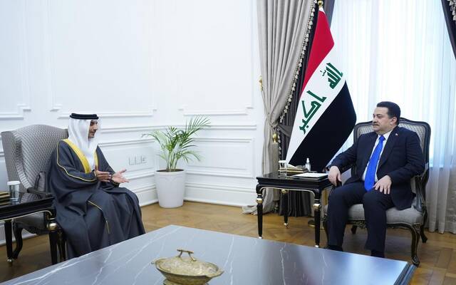 رئيس مجلس الوزراء العراقي، محمد شياع السوداني، يستقبل السفير البحريني لدى العراق