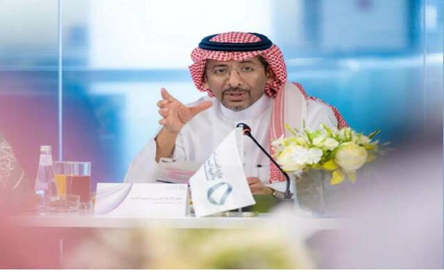 بندر الخريف وزير الصناعة والثروة المعدنية