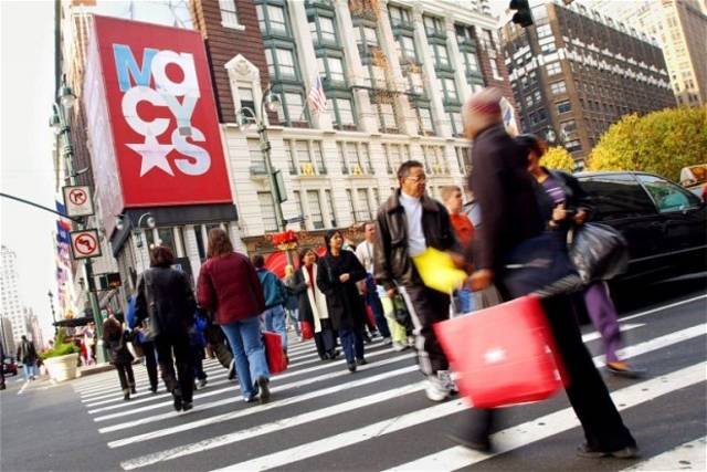 US consumer sentiment unexpectedly improves in November