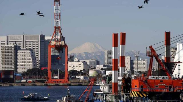 Japanese exports post sixth monthly drop in May