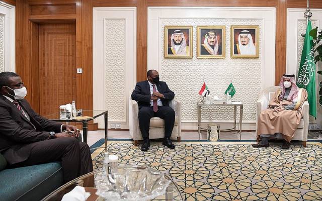 السعودية والسودان يناقشان الموضوعات ذات الاهتمام المشترك