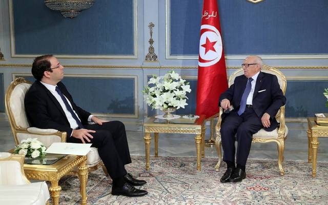 تعديلات بالحكومة التونسية تشمل 13 وزارة اقتصادية وسيادية