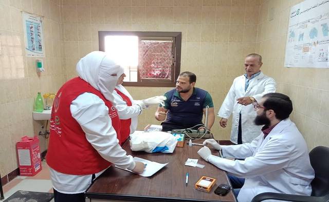 مصر تبدأ فحص الأجانب واللاجئين بحملة "100 مليون صحة"..غداً