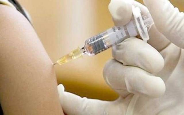 "الصحة" تبدأ استخراج شهادات للملقحين ضد كورونا وتعلن أسعارها للمصريين والأجانب