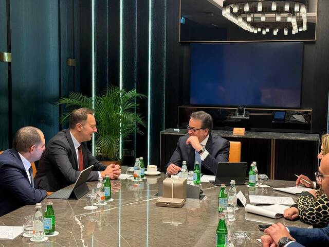 "الصحة" المصرية تبحث مع "MSD" تعزيز التعاون في صناعة المستحضرات الدوائية