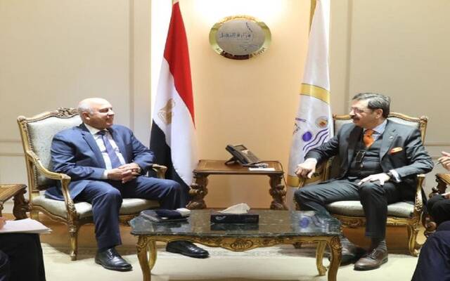 كامل الوزير نائب رئيس مجلس الوزراء للتنمية الصناعية وزير الصناعة والنقل