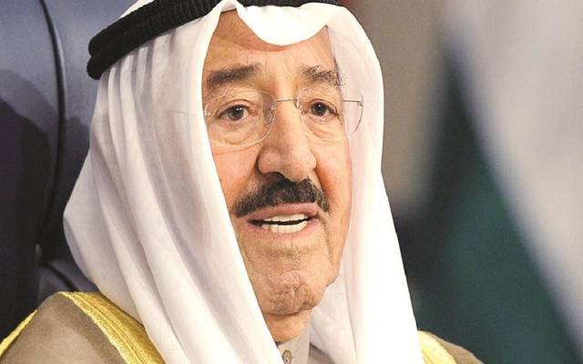 أمير الكويت يتسلم دعوة خادم الحرمين لحضور اجتماع "التعاون الخليجي"