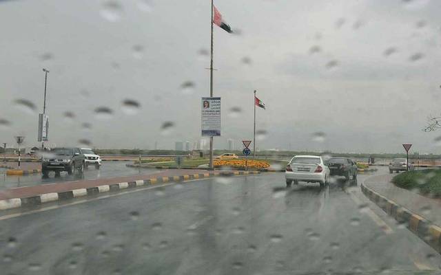 "الطوارئ" الإماراتية تحذر من المنخفض الجوي المتوقع: قادرون على التعامل معه