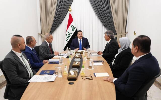 رئيس الوزراء يتابع تنفيذ مبادرة "ريادة" ويوجه بتسهيل منح القروض الشبابية