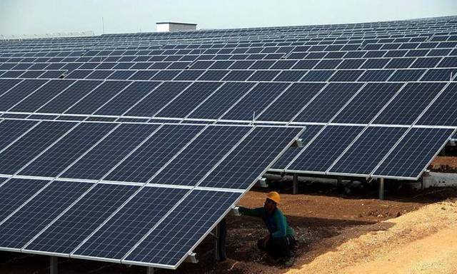 تمويلات بقيمة 114 مليون دولار لبناء أكبر محطة للطاقة الشمسية في مصر