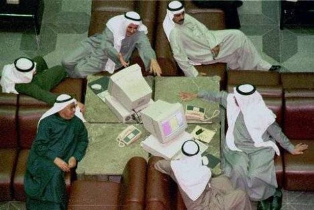 محصلة متباينة لأداء المؤشرات الكويتية خلال أسبوع وقيم التداول تتراجع 13.2%