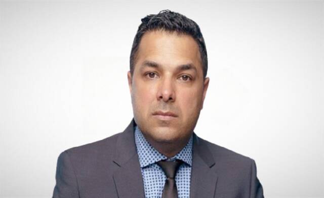 ماجد خان الرئيس التنفيذي لبرنامج الربط الجوي السعودي