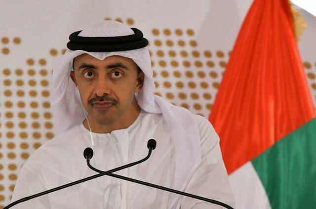 وزير الخارجية الإماراتي يبحث تعزيز التعاون مع نيوزيلندا ولبنان والاتحاد الأوروبي