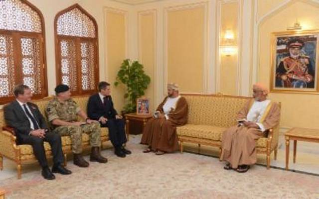 سلطنة عُمان بصدد توقيع اتفاقية دفاع مشترك مع بريطانيا