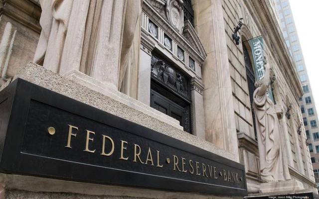 الفيدرالي: استمرار معدلات الفائدة المنخفضة قد يهدد الاستقرار المالي