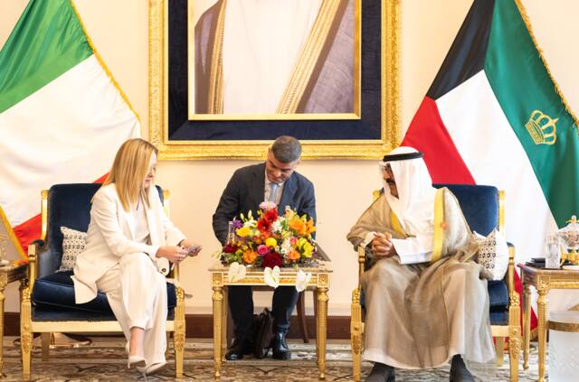 خلال اللقاء