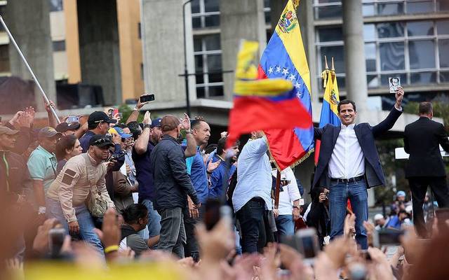 البرلمان الأوروبي يعترف بخوان جوايدو رئيساً شرعياً لفنزويلا