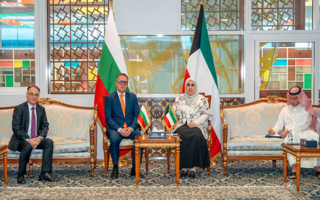 خلال اللقاء