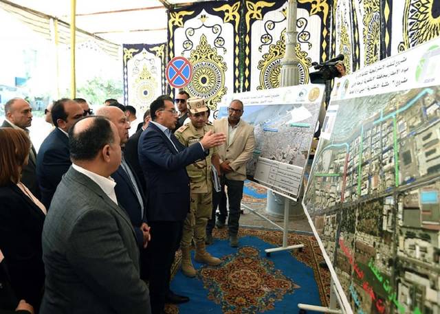 رئيس الوزراء يتابع مشروعات استراتيجية إدارة مياه الأمطار بالإسكندرية
