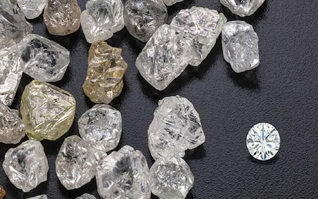 أبرز 8 حقائق عن تجارة وصناعة الماس في الإمارات.. تعرّف عليها