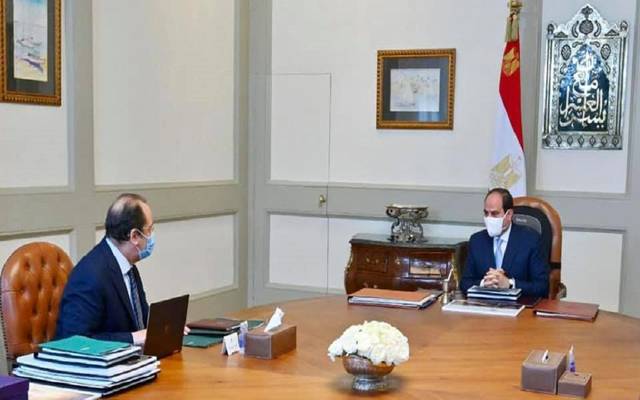 السيسي يبحث مع رئيس المخابرات آخر التطورات بملفات الأمن القومي المصري