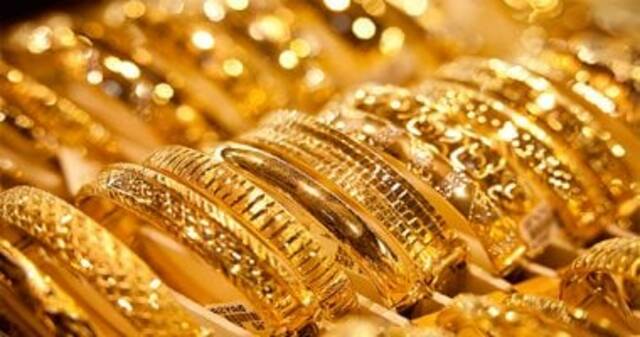 أسعار الذهب تتراجع بالإمارات اليوم الخميس.. وعيار 21 يسجّل 243.14 درهم