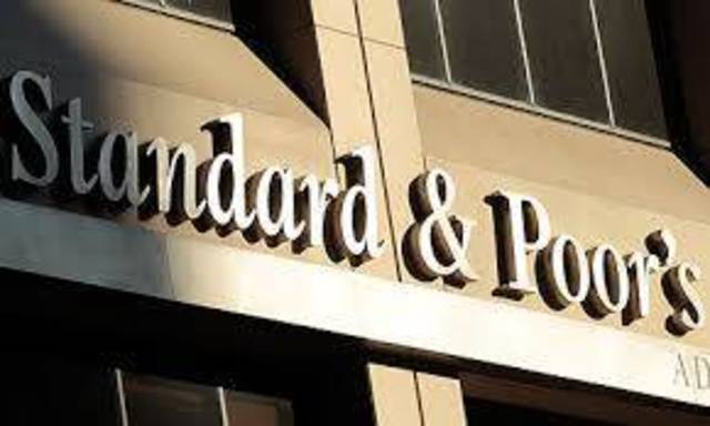 "ستاندرد آند بورز" تتوقع تباطؤ أرباح بنوك الخليج بنهاية العام