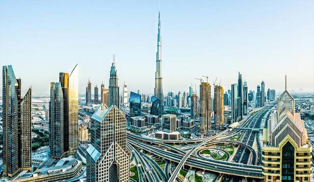 حكومة دبي تضع ضوابط جديدة للموظف المخالط لمصاب بكورونا