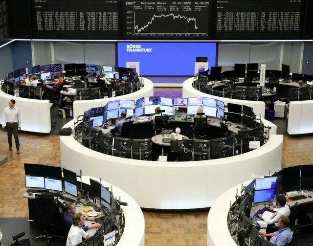 الأسهم الأوروبية تغلق مرتفعة مع بدء ولاية ترامب الجديدة