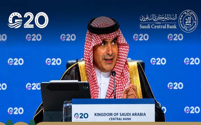 محافظ البنك المركزي السعودي، أيمن السياري، خلال مشاركته في اجتماعات لمجموعة العشرين بأمريكا