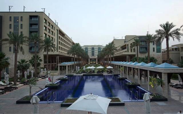 ورثة "الحساوي" ينفون انتهاء "التجاري الكويتي" من الاستحواذ على "الجميرا"