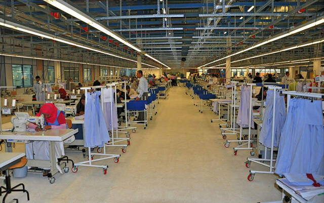 مصنع ملابس