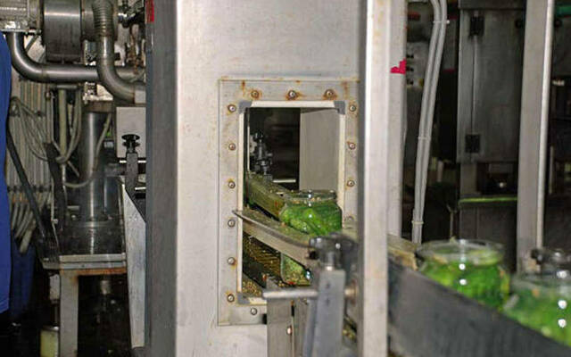 خطوط الإنتاج بالشركة